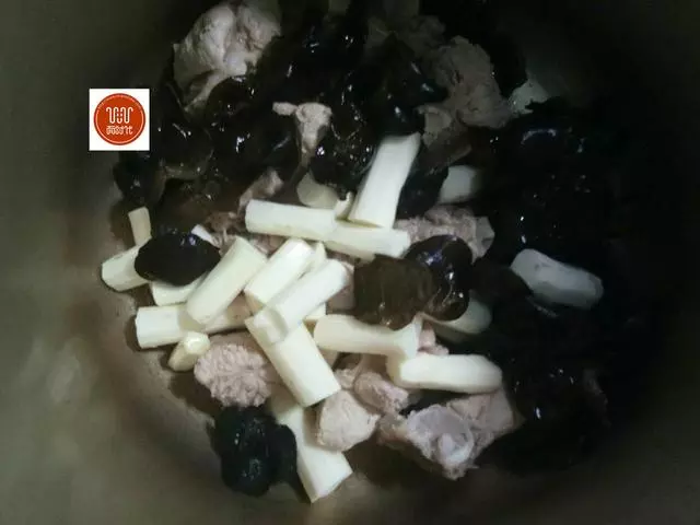 春季這湯要常喝,既營養又美味,還能增強免疫力,很適合老人孩子