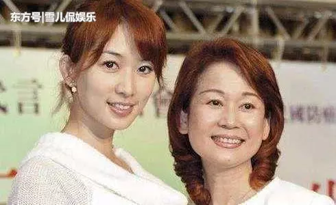 林志玲「學生 照 曝 光」感 嘆 沒人敢追她 網友一看:終於知道她 單 身的原因!