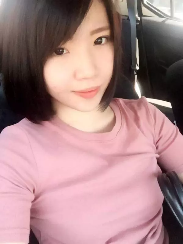 回顧 ! 最溫暖 ! 大馬最索華裔女警爆紅私生活照被網民起底曝光..!!
