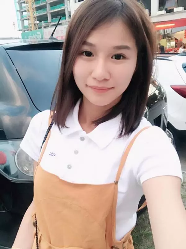 回顧 ! 最溫暖 ! 大馬最索華裔女警爆紅私生活照被網民起底曝光..!!