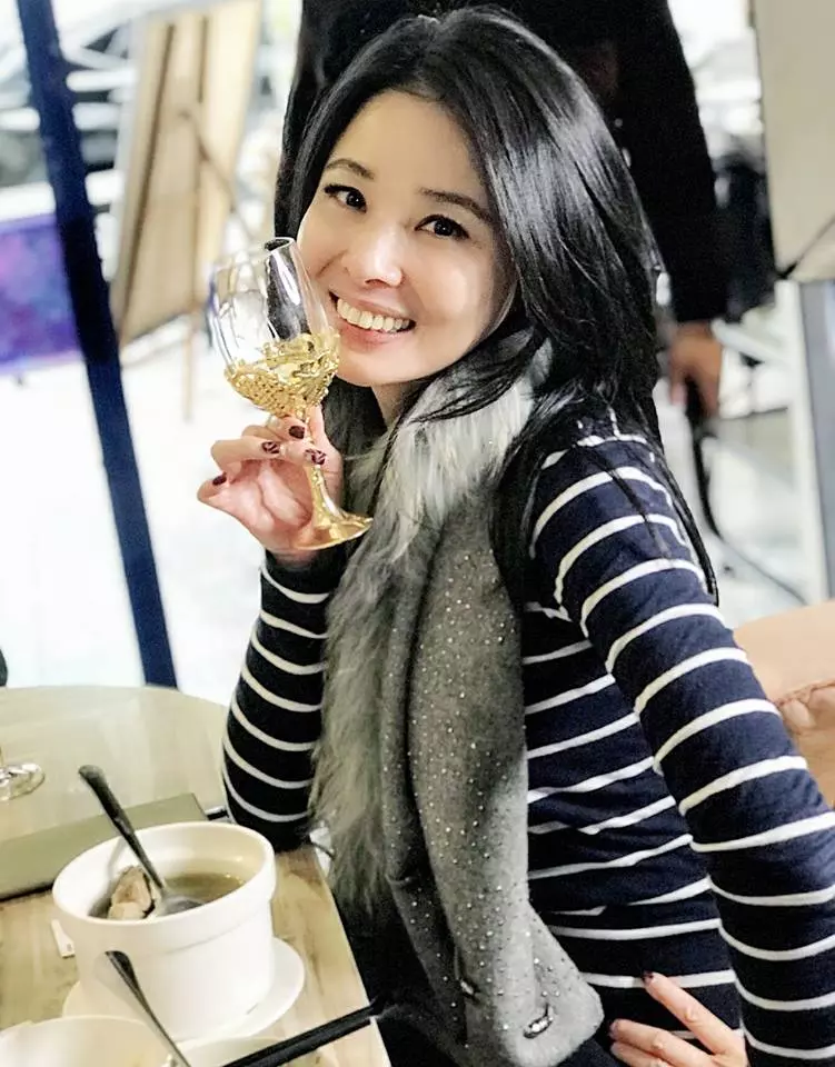 不活在婚姻表象!呂文婉「只要女兒」沒收半毛贍養費…4年內還千萬房貸 享受單身「不用看臉色」
