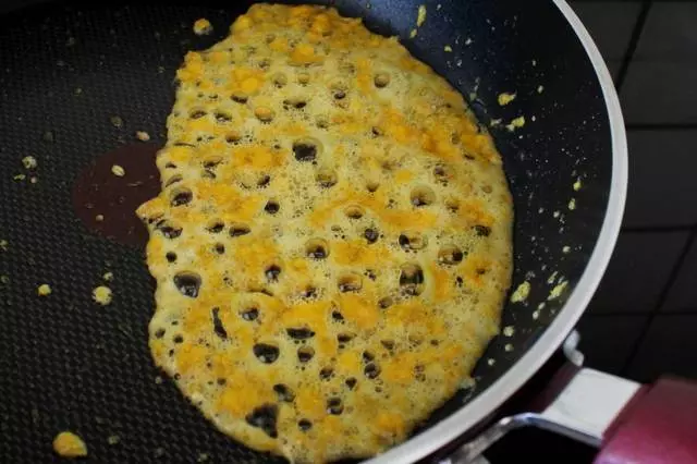 蛋炒飯粒粒分開還沾著蛋,看似簡單不容易