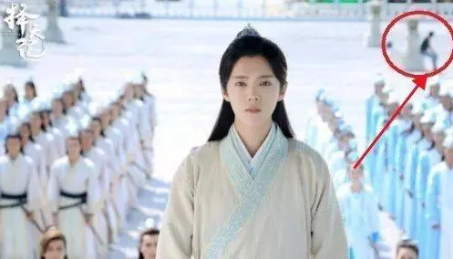 「笑死人不償命」穿幫鏡頭十二章,吃飯時切勿觀看