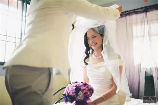 馬來妹紙比起華人美眉容易「追」?哥哥單身了蠻久,終於娶了馬來妹當老婆!沒想到……