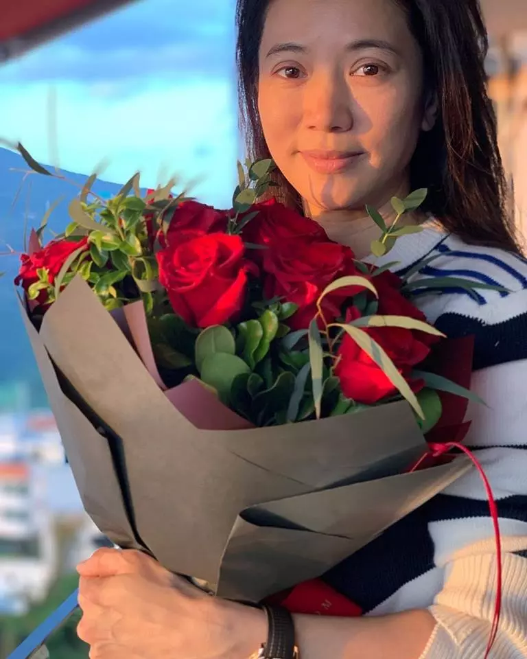 結婚18年「恩愛如初」!張智霖「4大寵妻暖舉」曝光!網友看完超羨慕:袁詠儀好幸福!