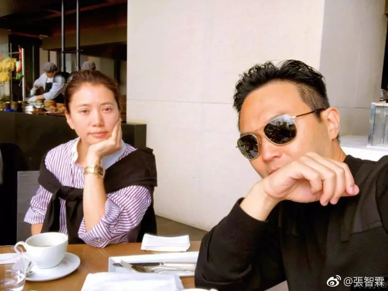 結婚18年「恩愛如初」!張智霖「4大寵妻暖舉」曝光!網友看完超羨慕:袁詠儀好幸福!