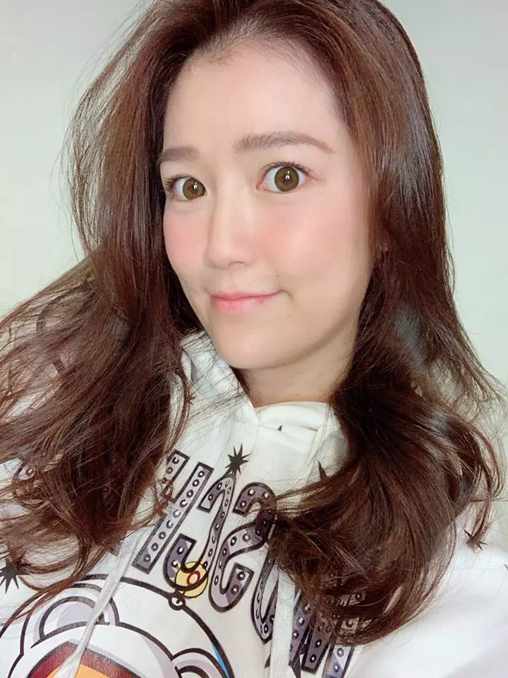 女星「16歲被爸爸帶去夜店,18歲訓練酒量」!單親爸「震撼教育」用心良苦被讚爆!