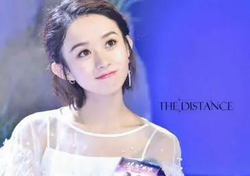 有一位女演員「身價破億」卻過著極儉生活,沒有豪宅好車,穿著普通,低調做公益從不炫耀