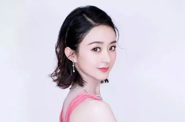 趙麗穎產後住進億元別墅,環境豪華如宮殿,和3位大牌成鄰居!