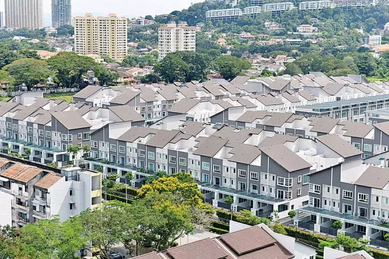 8年來多達4萬多間各種類住宅單位賣不出!