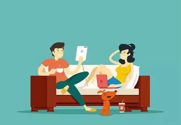 我坐月子老公非要「分房睡」 半夜月嫂哭著來找我辭職,推門一看我愣了!