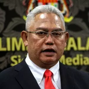巫統議員踢到鐵板了!遭副議長逐出議會廳!原因曝光了