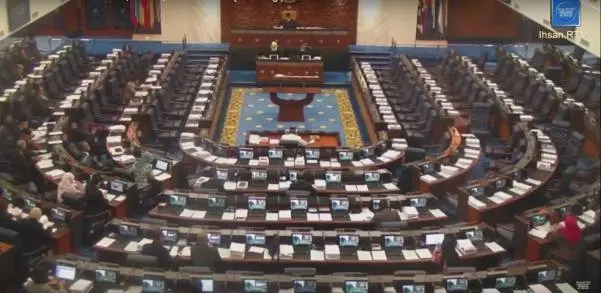 巫統議員踢到鐵板了!遭副議長逐出議會廳!原因曝光了