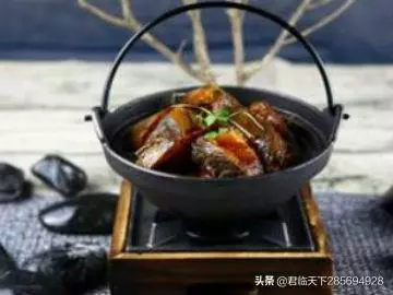 石鍋醬香鴨、招牌吊鍋魚頭、紙包牛蛙製作方法