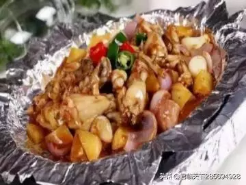 石鍋醬香鴨、招牌吊鍋魚頭、紙包牛蛙製作方法