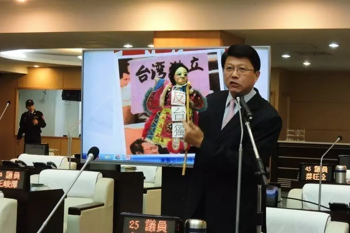 賴想當總統?謝龍介撂8個字「絕對會喚醒大家記憶」