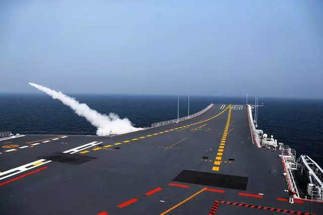一分鐘1萬發炮彈!中國航母究竟裝備了什麼,美:這是最後的防線