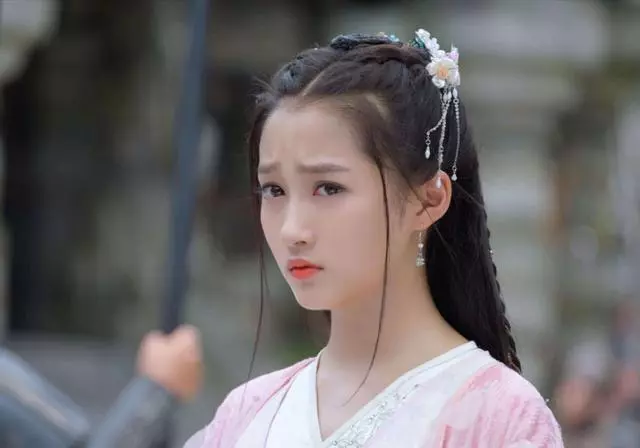 90後女星人氣排名,熱巴第三,鞠婧禕第七,榜首號召力可媲美穎寶