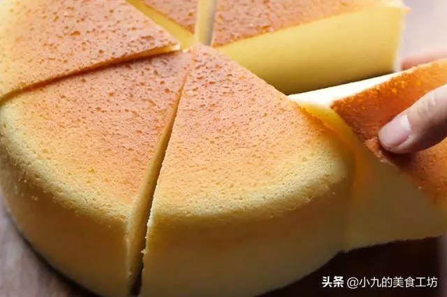 想吃蛋糕不用買,人人在家都能做,不用烤箱不加油,一看就學會
