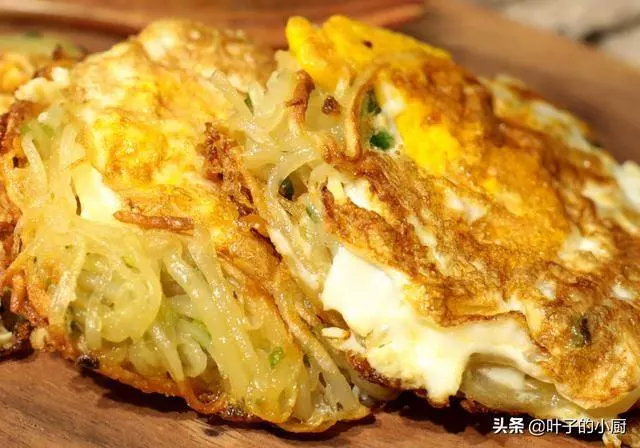 一個土豆、三個雞蛋,10分鐘做100分的早餐!