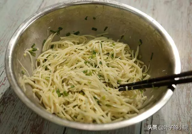 一個土豆、三個雞蛋,10分鐘做100分的早餐!