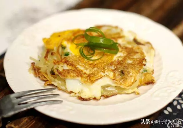 一個土豆、三個雞蛋,10分鐘做100分的早餐!