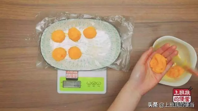奶黃包的詳細做法,自己做太好吃了,外面買的根本沒法比!