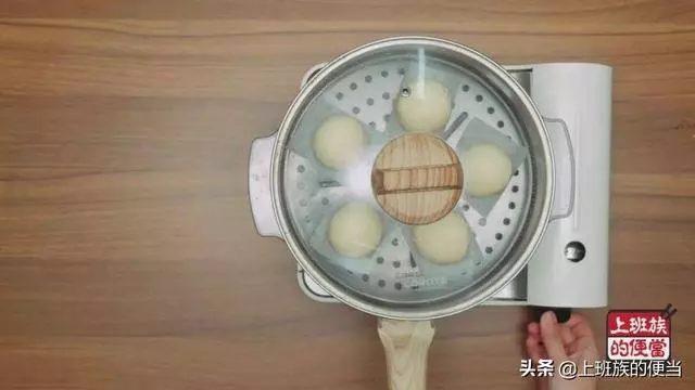奶黃包的詳細做法,自己做太好吃了,外面買的根本沒法比!