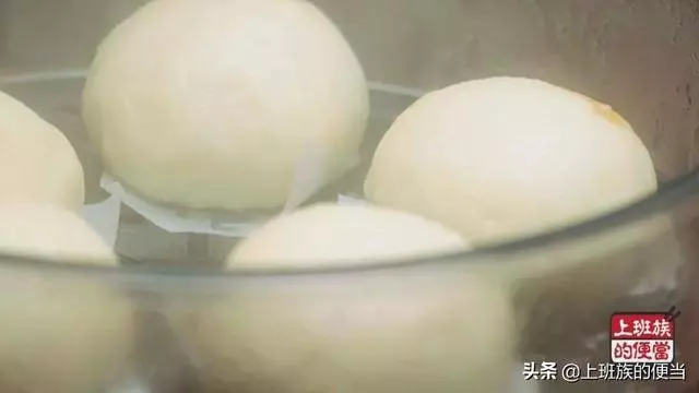 奶黃包的詳細做法,自己做太好吃了,外面買的根本沒法比!