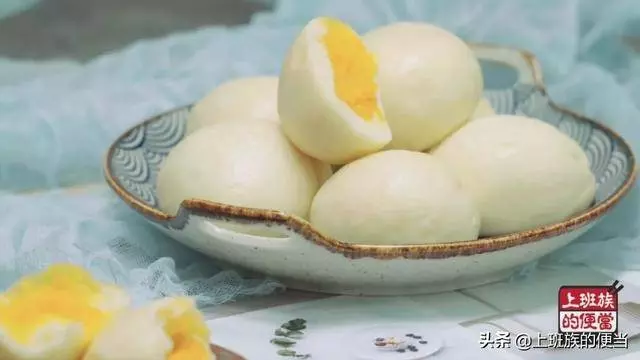 奶黃包的詳細做法,自己做太好吃了,外面買的根本沒法比!