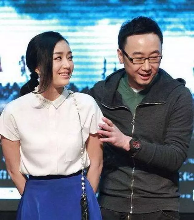 與黃曉明在一起四年無果,後被導演欺騙,今37歲美得不得了!