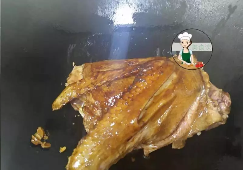 這菜是家人的最愛,兒子吃一次饞一次,越燜越香,出鍋饞到流口水