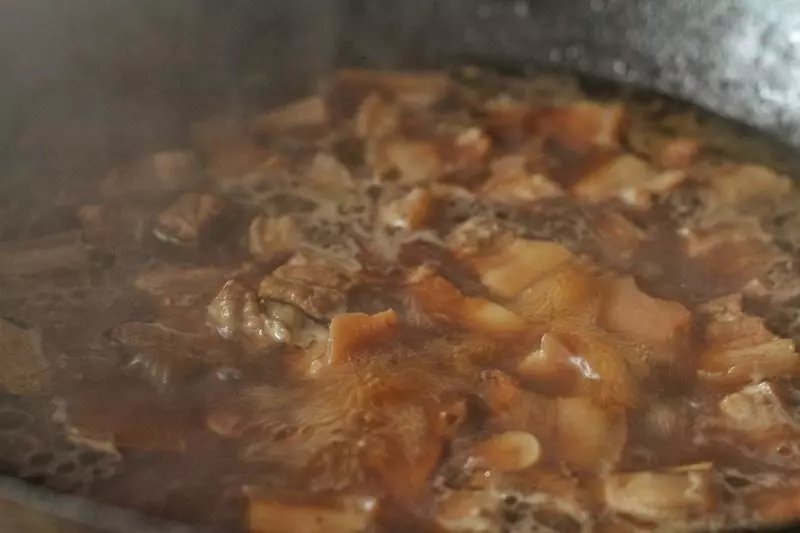 我家晚餐簡單卻不隨意,一人一大碗,葷素搭配好吃又營養
