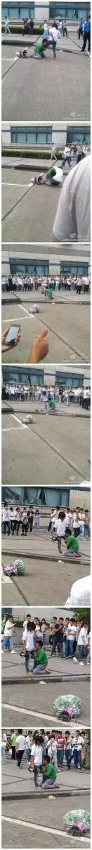 監視器不小心拍到的一幕......讓我重複看了三遍!XDD~~