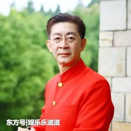 六小齡童的女兒如今29歲,到現在未嫁,看完照片,網友:誰敢娶!