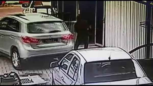 【視頻曝光】洗車洗到車被搶走!車在洗車店必注意的2大事項