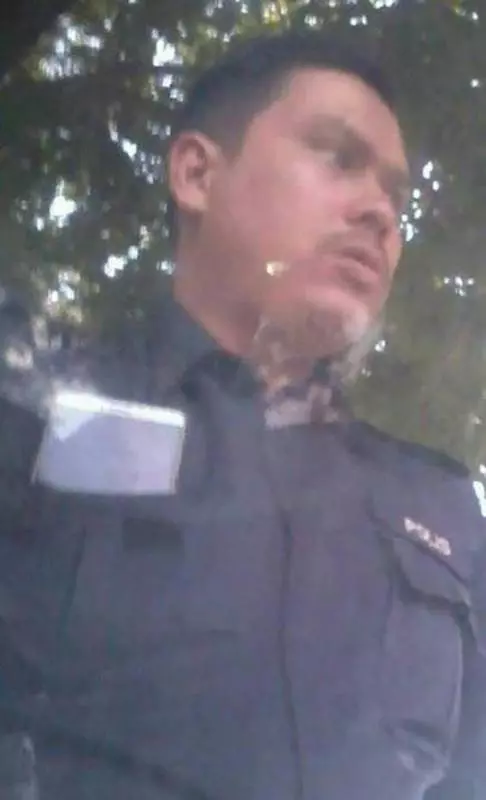 警察還是搶匪?女子疑遭警察盜走1萬令吉現金!