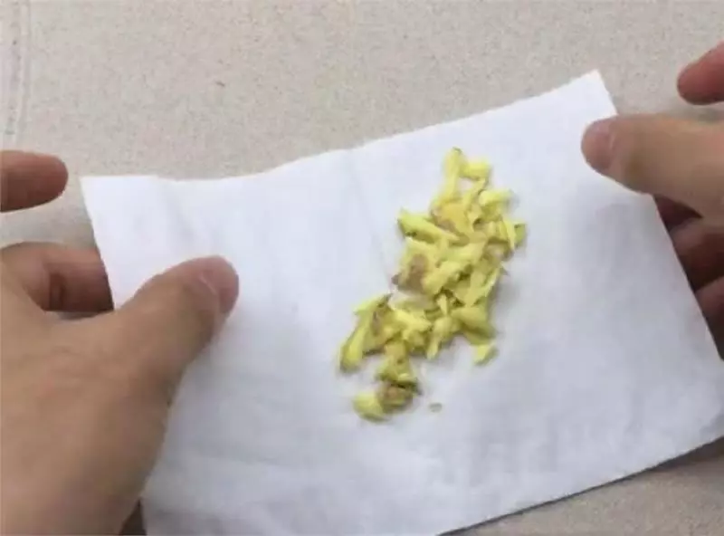 生薑抹在腳上太厲害了,可惜知道的人並不多,學會受用一輩子