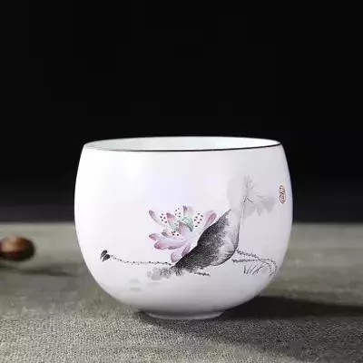 別把人逼得太緊,讓別人無路可走,眼睛總盯著別人毛病,嘴裡總掛著他人是非