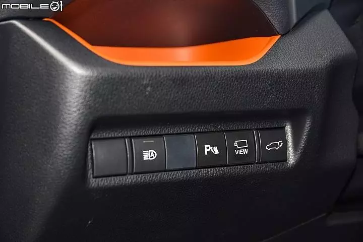 Toyota RV4 2.5 Adventure 4WD試駕 與眾不同的剽悍魅力!