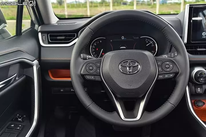 Toyota RV4 2.5 Adventure 4WD試駕 與眾不同的剽悍魅力!