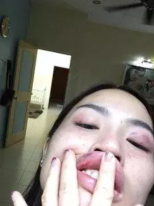 大馬男子為了小三和老婆離婚,而小三更在臉書嗆聲開罵正宮!可憐的正宮因為是..