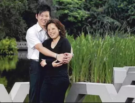新加坡妻子生娃~丈夫對不起她!現在這樣的下場,真是自作自受