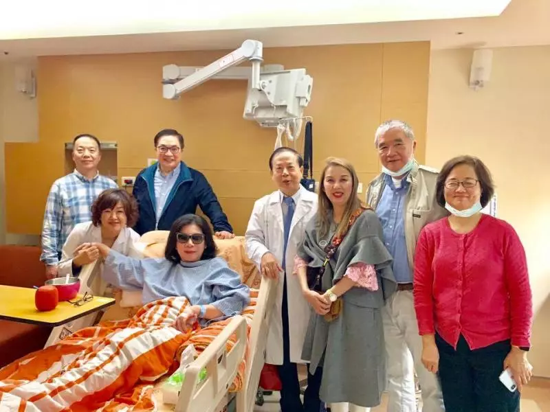 陳文茜驚傳吐血痰! 堅強抗癌「忍痛拒打嗎啡」感念醫師無私她「90度鞠躬」:病患得快樂走下去