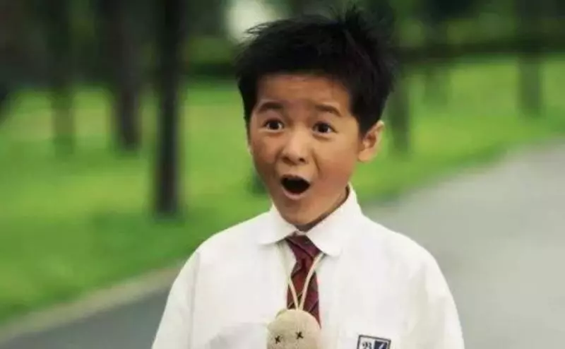 那些出現在周星馳電影中的小孩,如今已成長