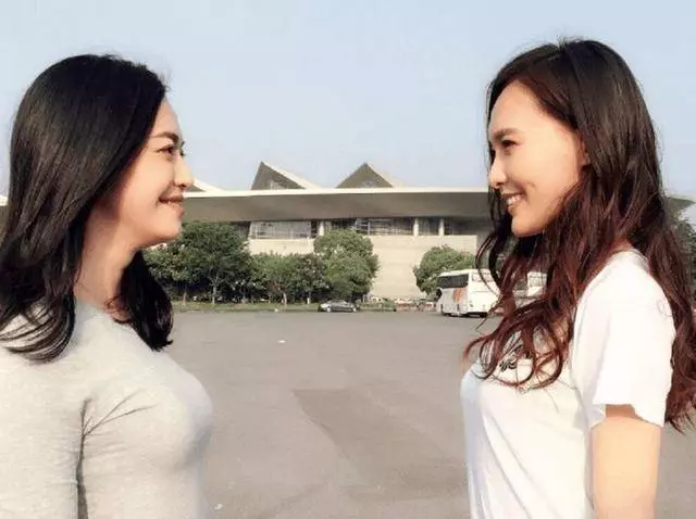 小叔子結婚,公公說:三個兒媳每人拿5萬元出來