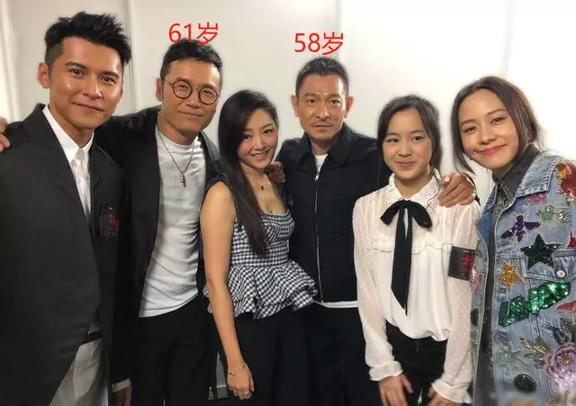 劉德華真的老了!近照曝光他瘦成這樣,一場大病讓他蒼老了10歲~~~