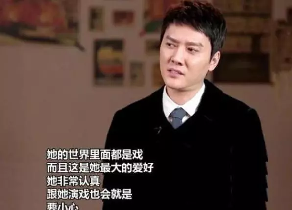 馮紹峰首談當爸感受,孩子一鬧趙麗穎就哭,哄完孩子哄妻子!