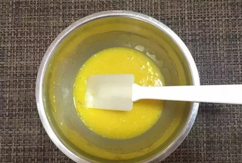 不做後悔系列,超好賣紅色私房戚風