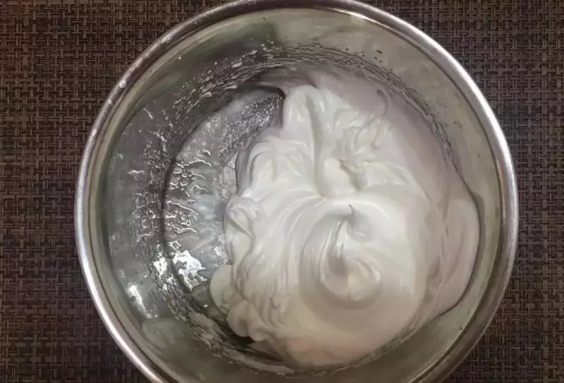 不做後悔系列,超好賣紅色私房戚風